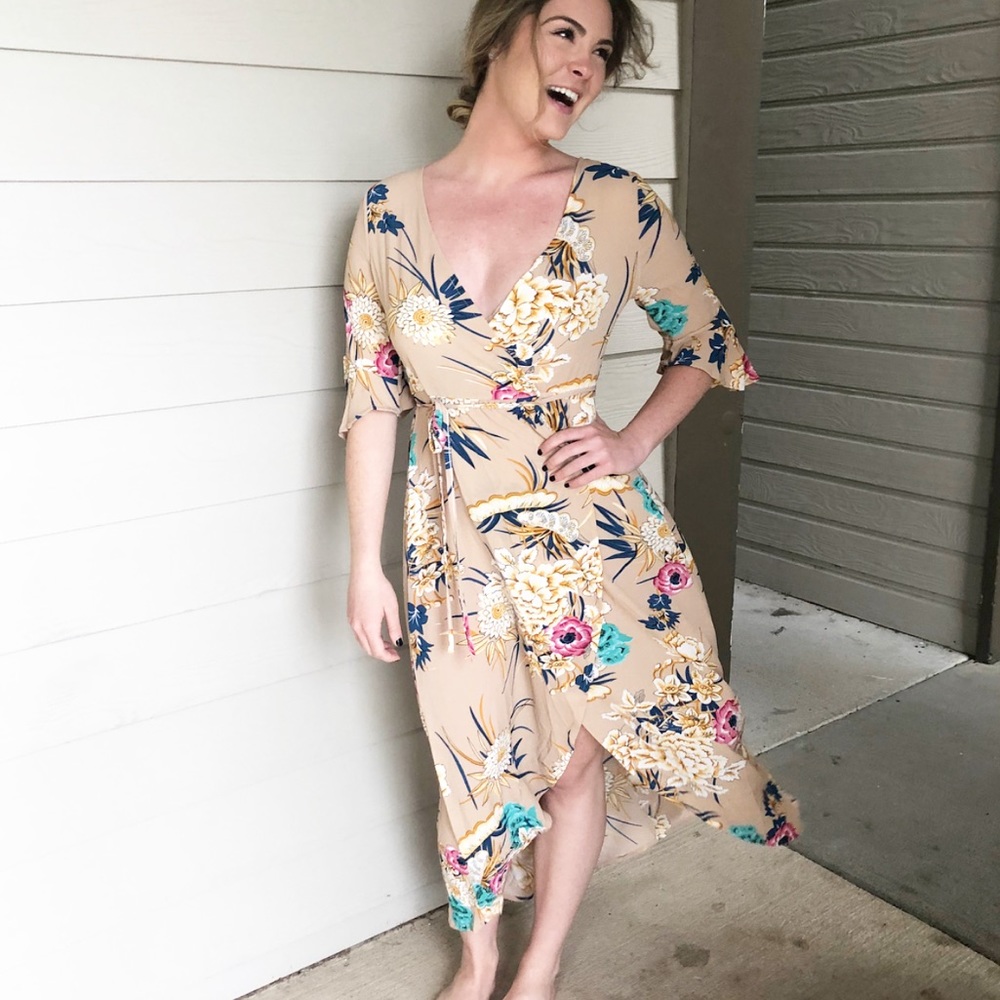 NEW ARRIVAL - Floral High Low Wrap Dress